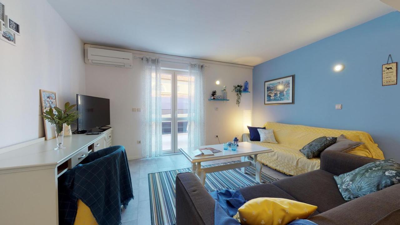Stella Deluxe Superior 5 Star Apartment, Your Piece Of Heaven By The Sea & Park, With Sea View * Novigrad Istria