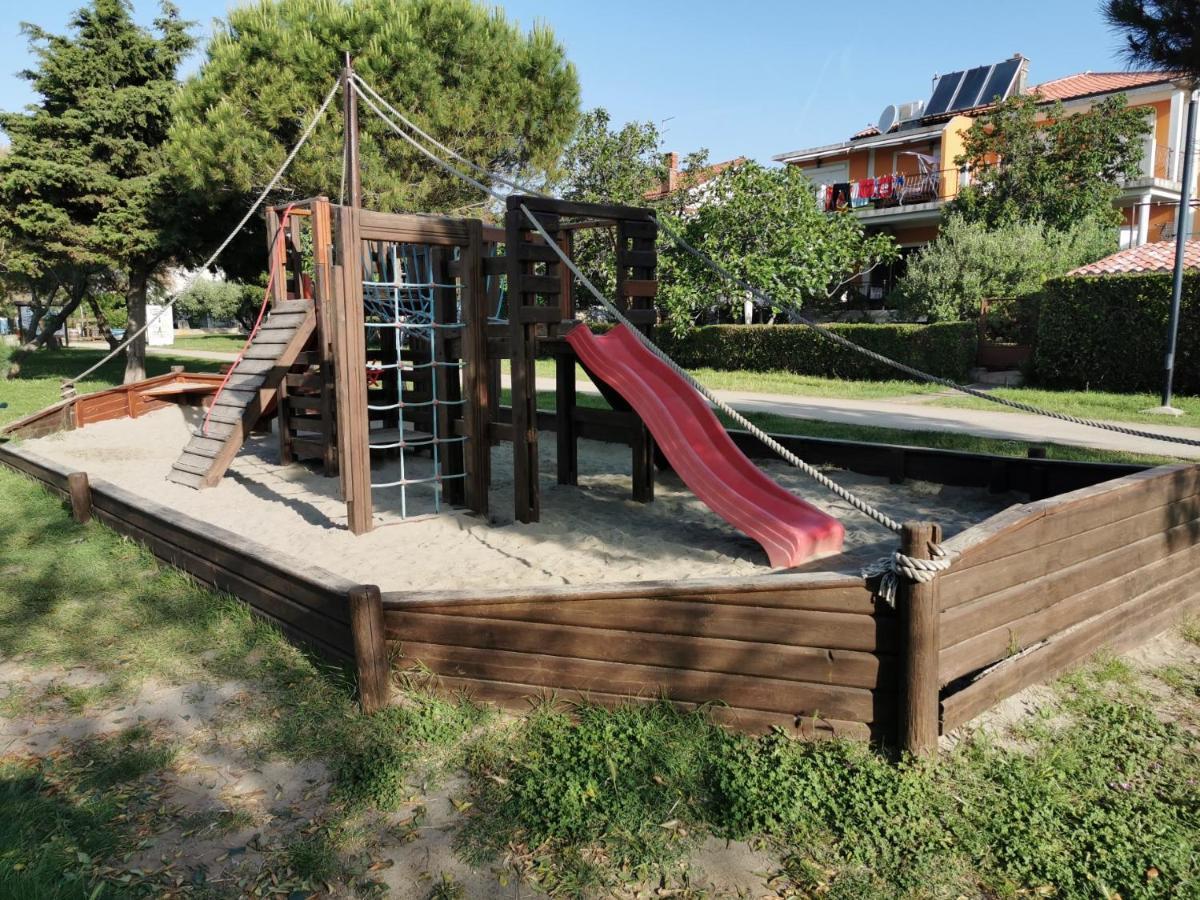 Stella Deluxe Superior 5 Star Apartment, Your Piece Of Heaven By The Sea & Park, With Sea View Novigrad Istria